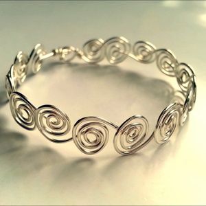 Yet Another Bracelet (YAB)